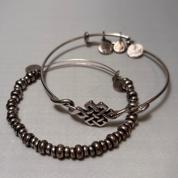 🚨 Clearance 🚨 Alex and Ani - Silver Bead and Celtic Knot Bracelets - Picture 1 of 8